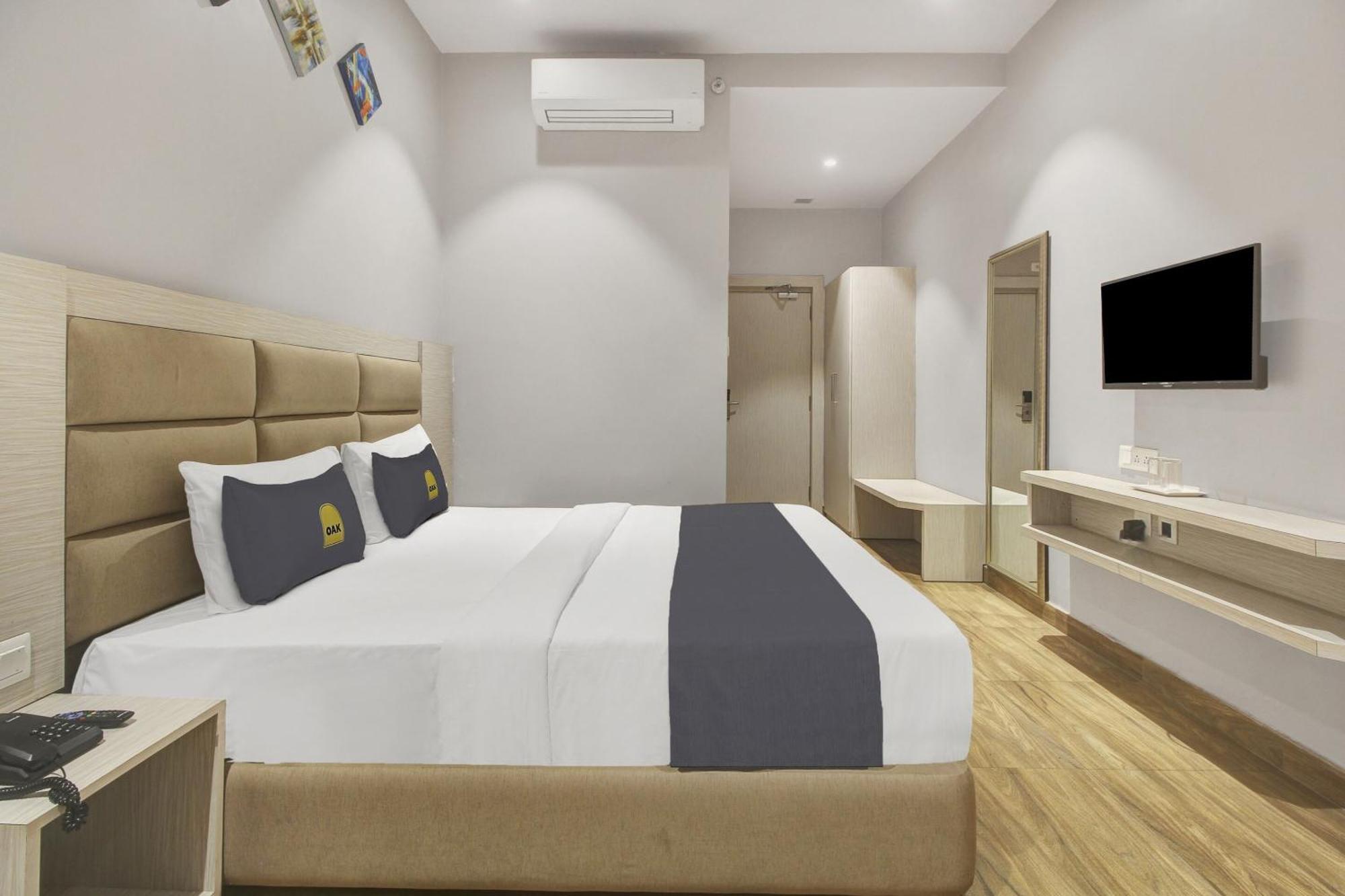 Townhouse Oak Sohotel Hāora Buitenkant foto